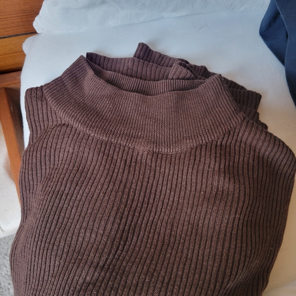 Vintage Studioworks Short-sleeved Knit Turtleneck Brown Womens Size XL - Picture 5 of 7